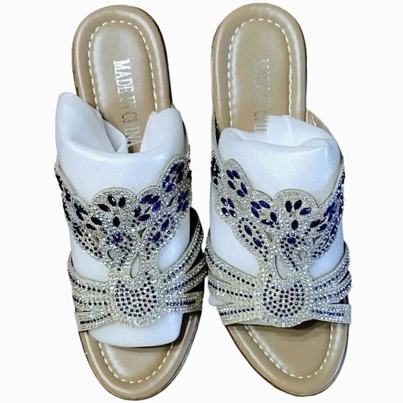 WEDGE SANDAL EMBELLISHED NEW  Navy/Rose Gold Rubber Sole SIZE 8 - Picture 3 of 5